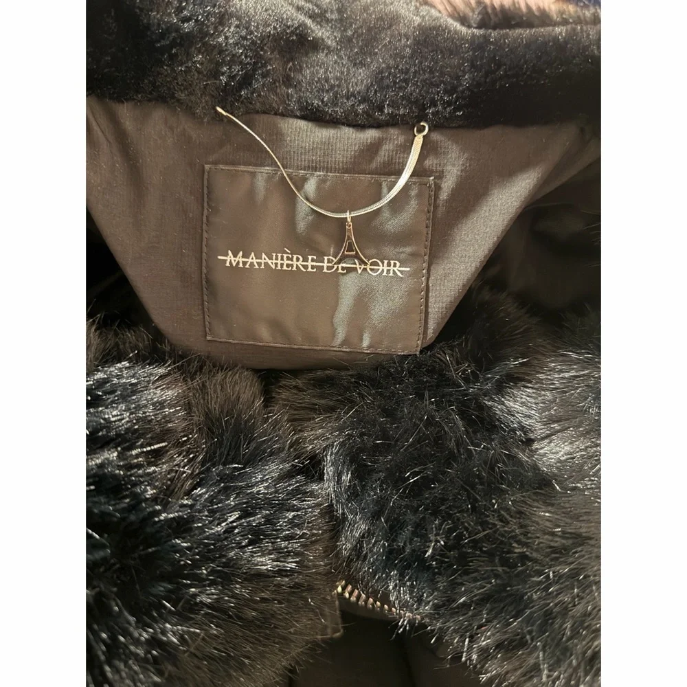 Maniere De Voir Black Puffer Jacket with Faux Fur Trim - Picture 9 of 13